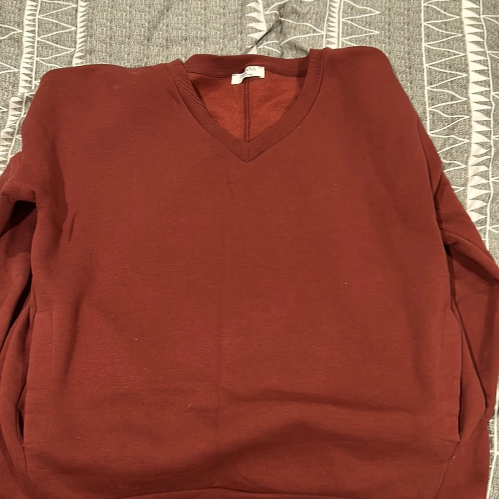 Sweater with pockets?!? Well yes please!!